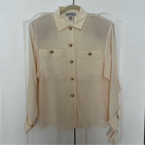 SOLD VTG Saks Fifth Avenue Silk Blouse NWT - Picture 6 of 9